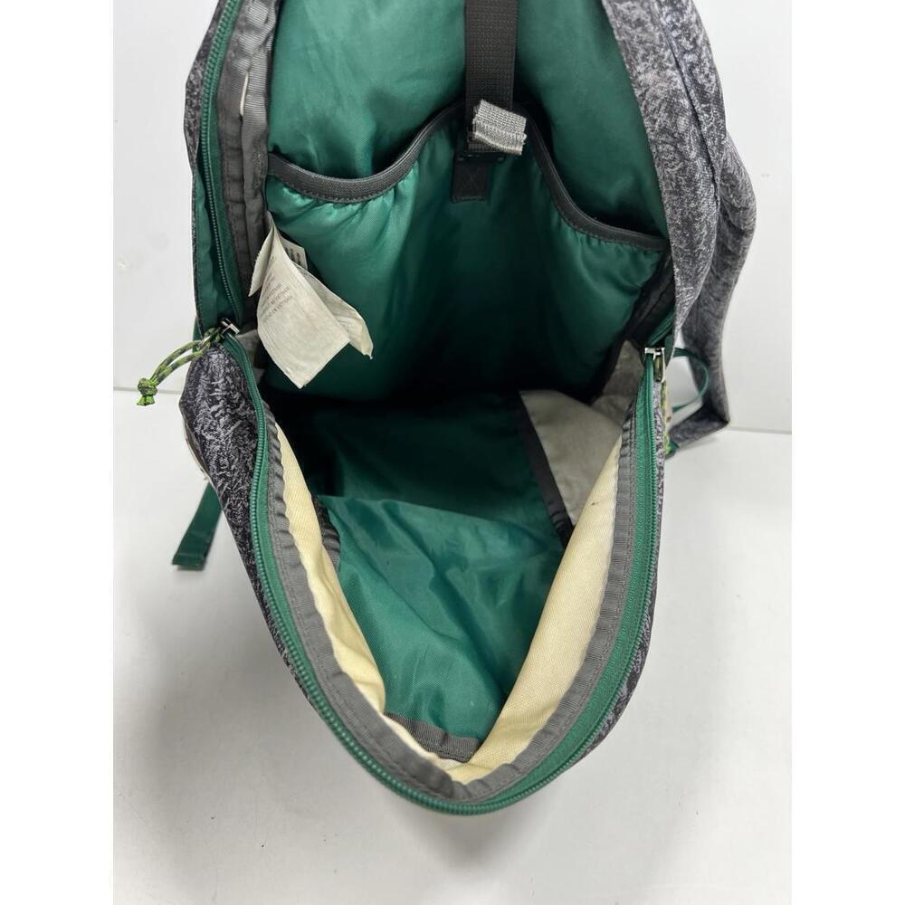 Rare— Patagonia Ironwood Backpack Blk/Gray W/ Green 20L Outdoors Camping Hiking - Picture 8 of 9